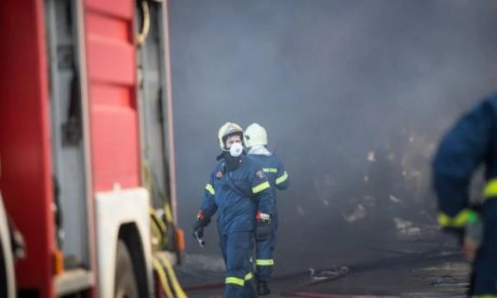 Συγκλονιστικό: Καναντέρ ριγμένο στις φλόγες: - Tι λένε οι πιλότοι